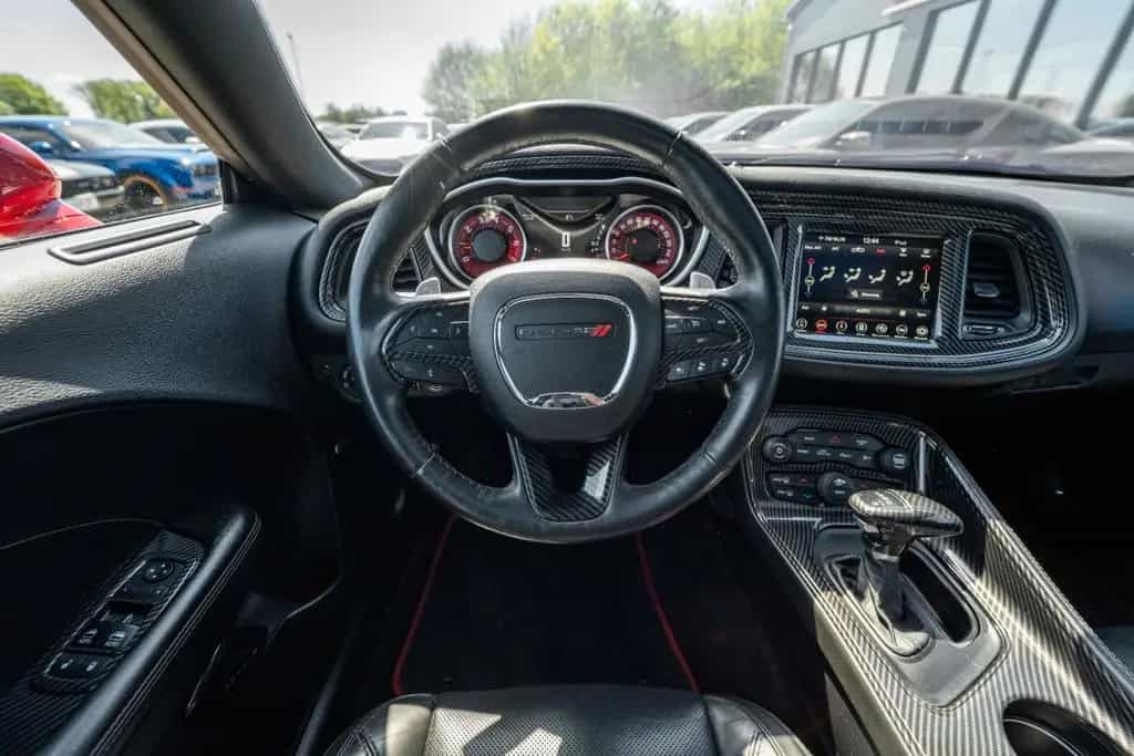 Dodge Challenger 3,6 V6 Gt LEDER KAMERA ACC TOP 03/2018-photo-48