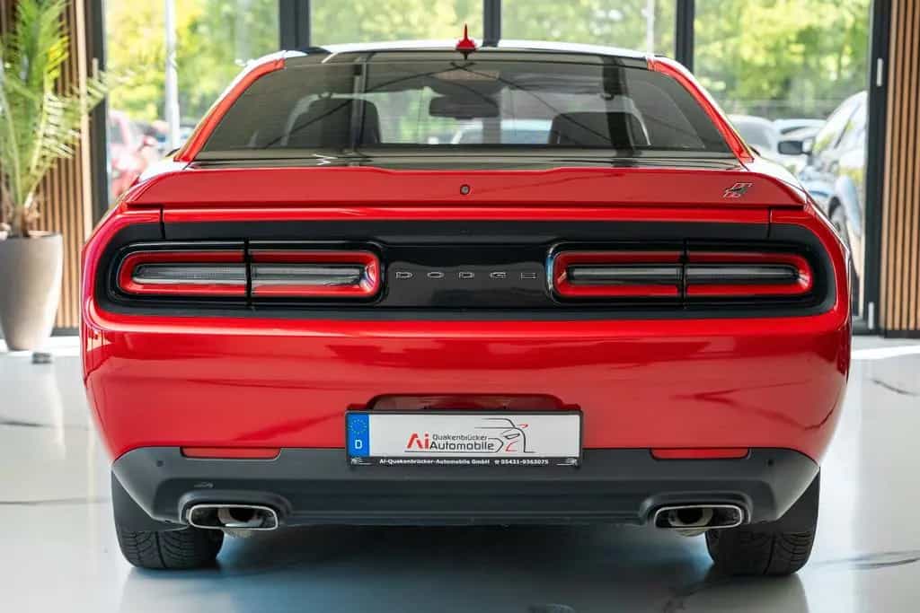 Dodge Challenger 3,6 V6 Gt LEDER KAMERA ACC TOP 03/2018-photo-6