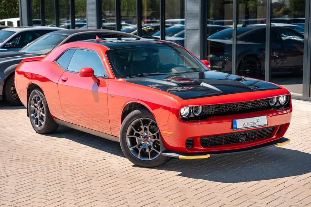 Dodge Challenger 3,6 V6 Gt LEDER KAMERA ACC TOP 03/2018-photo-7