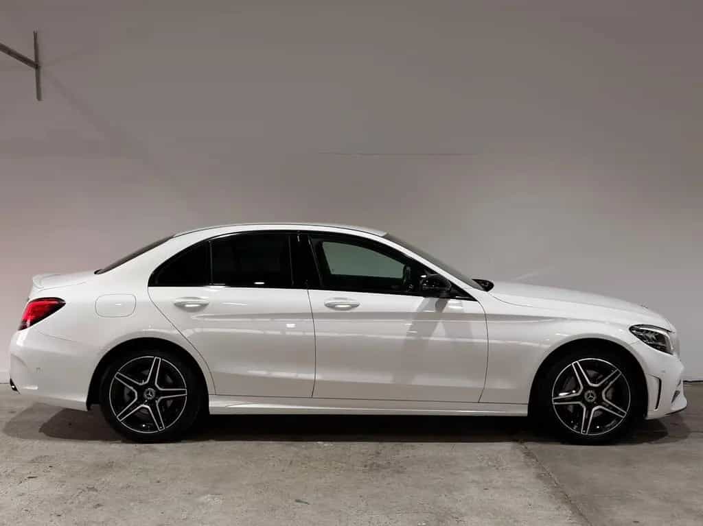 Mercedes-Benz C 180 *AMG-LINE*360°*NIGHT*DISTRO+*LED*NAVI* 11/2019-photo-3
