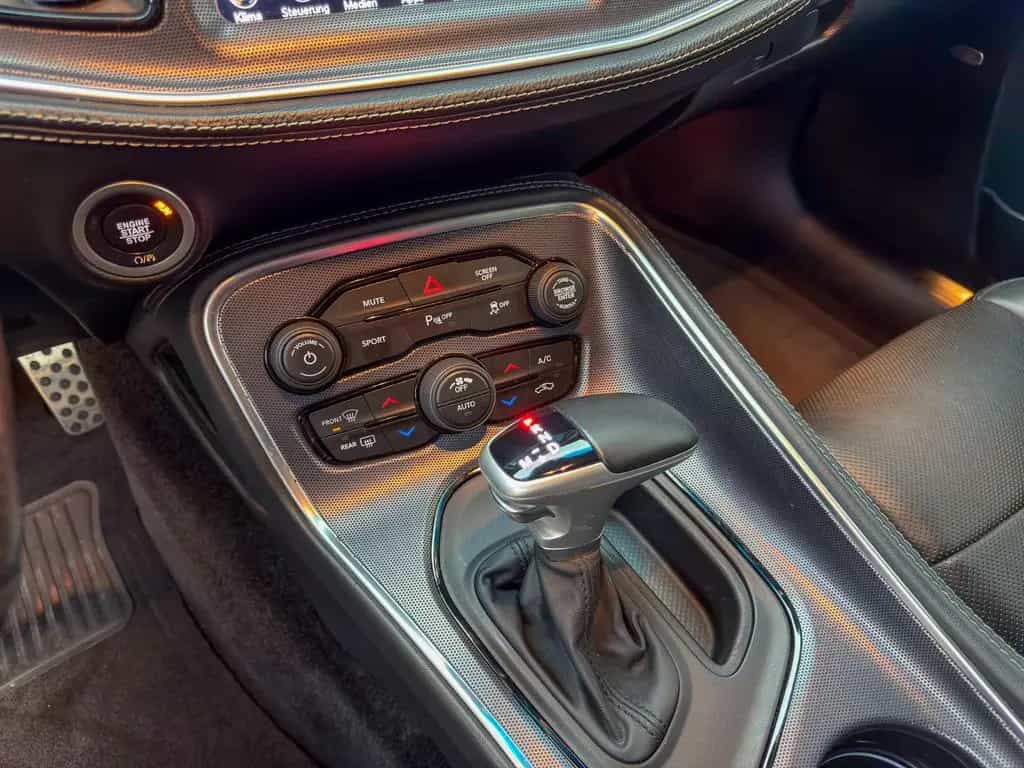 Dodge Challenger R/T *V8*Automatik *Alpine*PDC*RFK* 07/2018-photo-11