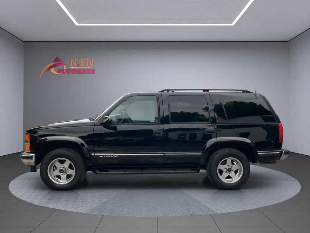 Chevrolet Tahoe 5.7 Limited *Leder*Klima*AHK*SH* 03/2000-photo-1