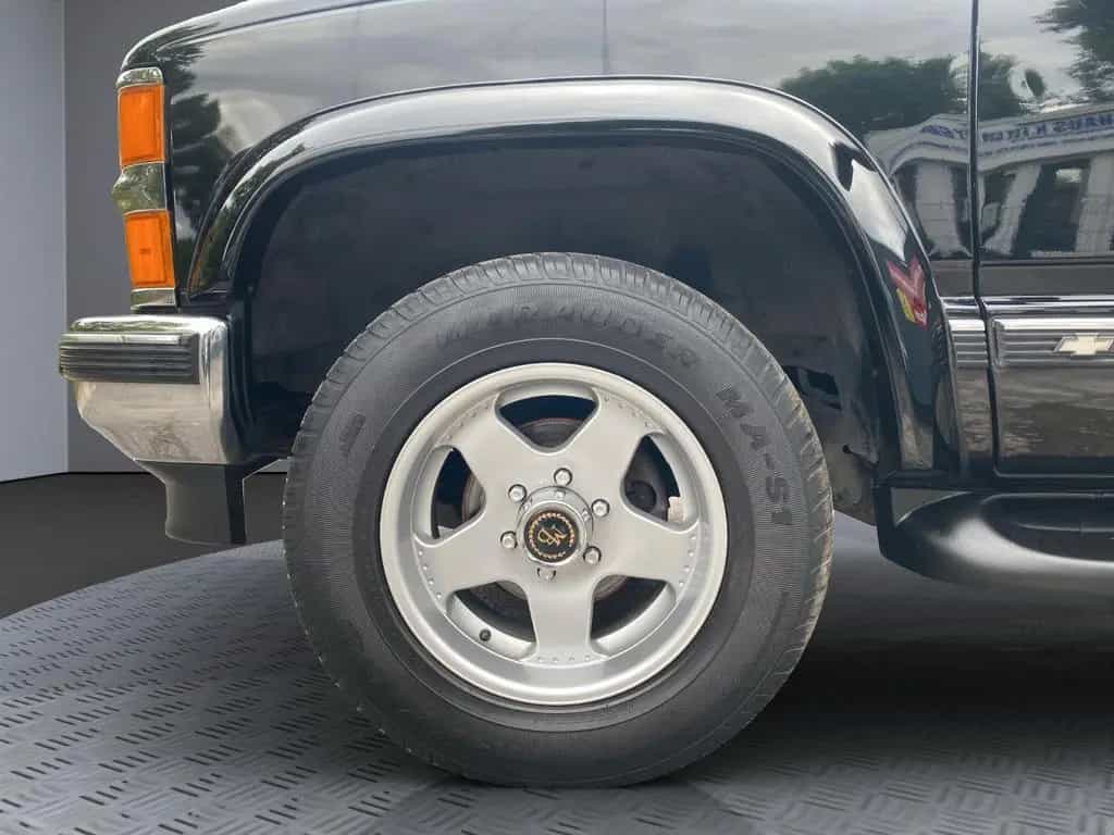 Chevrolet Tahoe 5.7 Limited *Leder*Klima*AHK*SH* 03/2000-photo-19