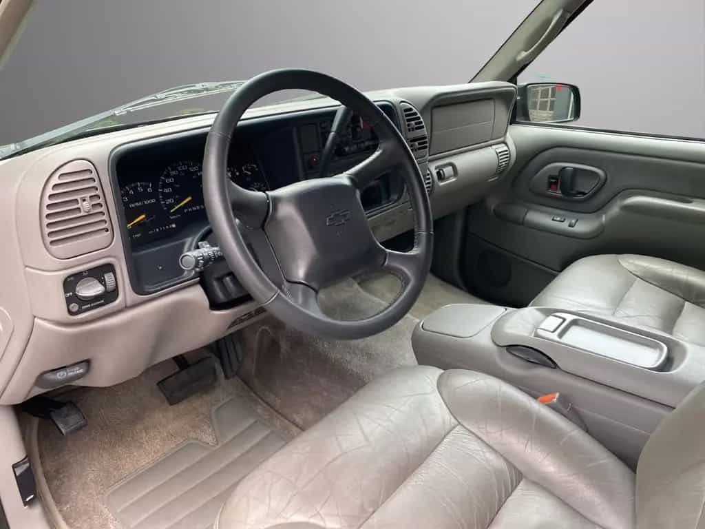 Chevrolet Tahoe 5.7 Limited *Leder*Klima*AHK*SH* 03/2000-photo-25