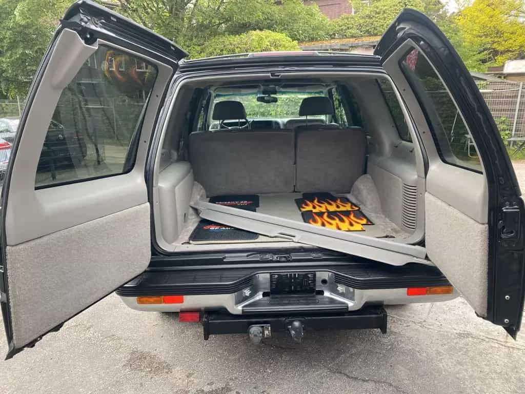 Chevrolet Tahoe 5.7 Limited *Leder*Klima*AHK*SH* 03/2000-photo-31