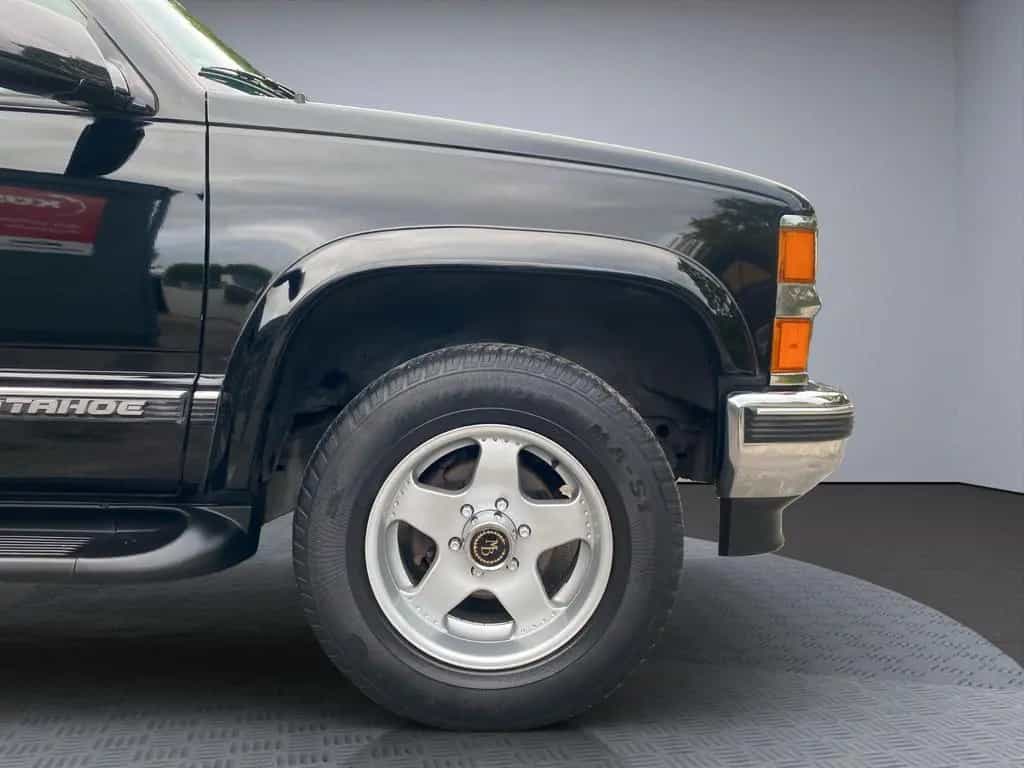 Chevrolet Tahoe 5.7 Limited *Leder*Klima*AHK*SH* 03/2000-photo-40