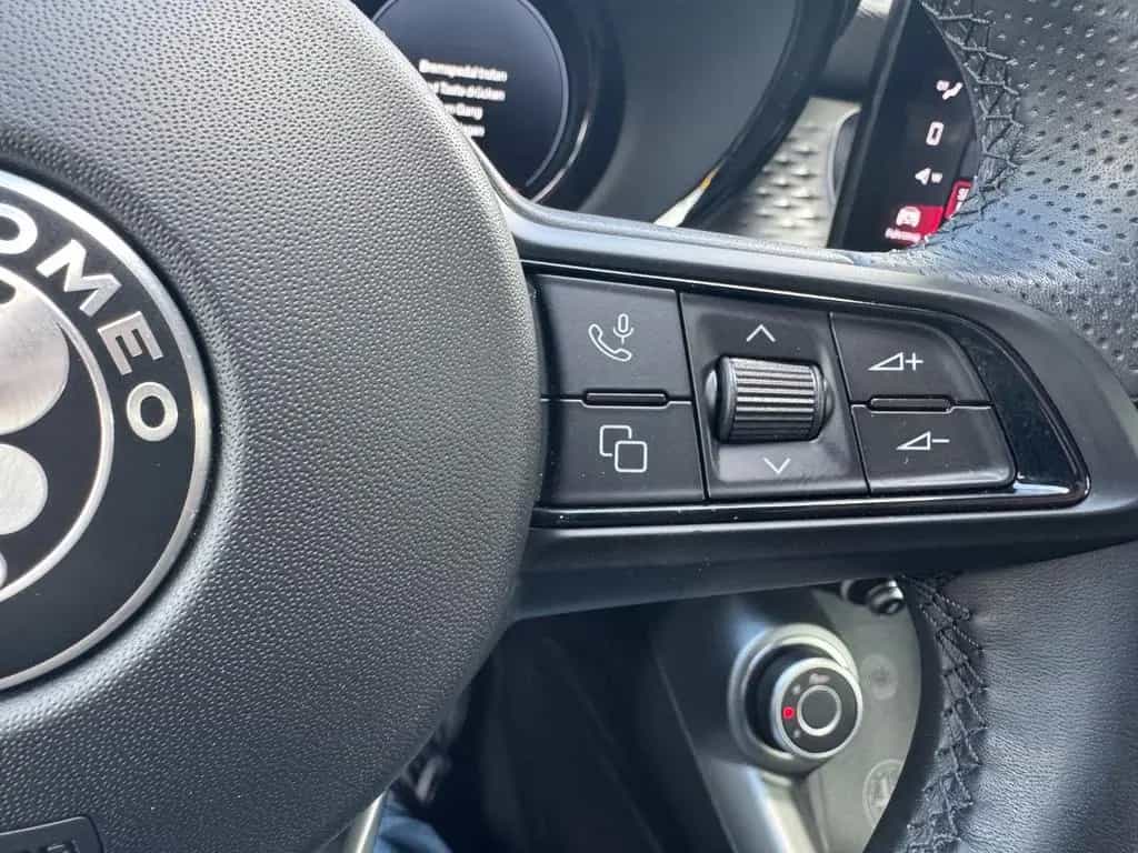 Alfa Romeo Tonale Sprint Leder+LED+HarmannKardon+LED+Navi 06/2023-photo-19