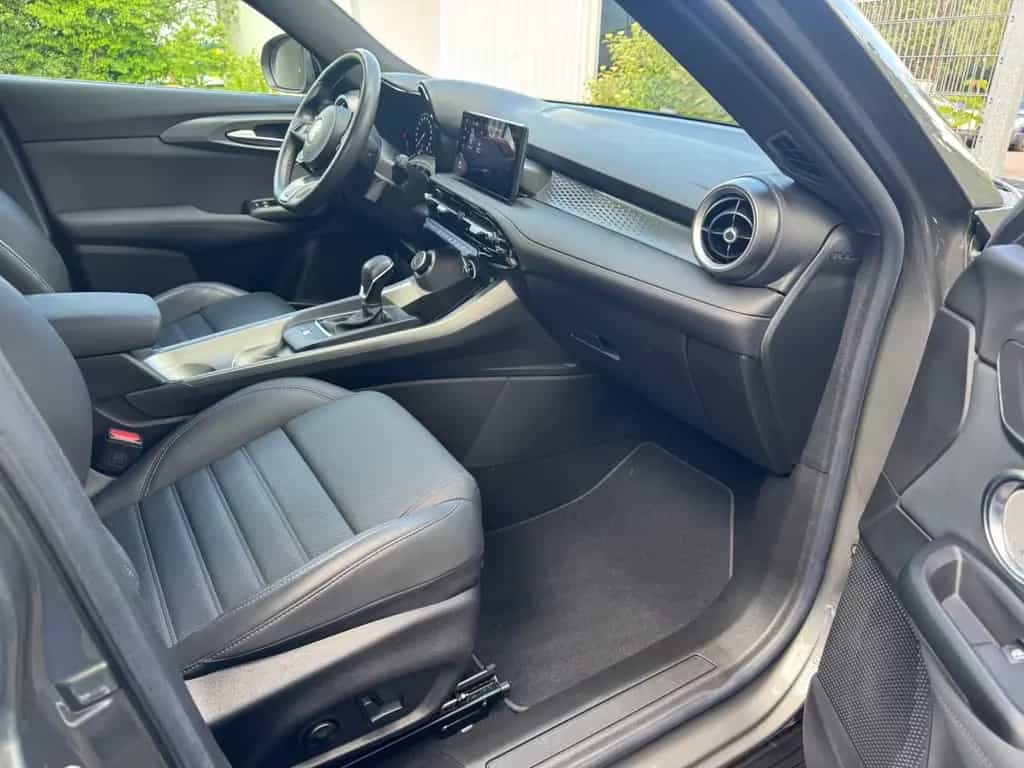 Alfa Romeo Tonale Sprint Leder+LED+HarmannKardon+LED+Navi 06/2023-photo-4