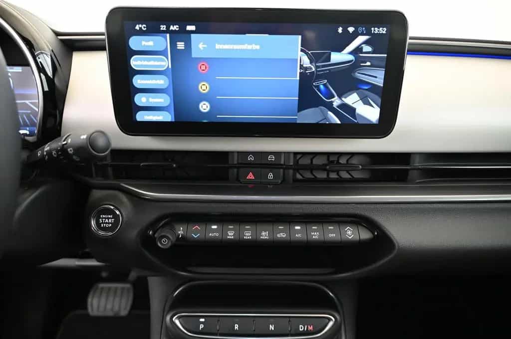 Fiat 600 1.2 Hybrid 101 DCT6 La Prima LED/NAVI/SHZ/18 02/2025-photo-18