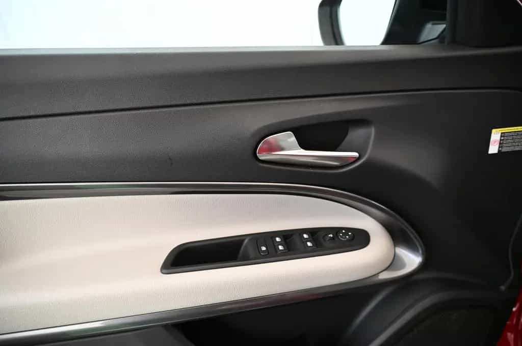Fiat 600 1.2 Hybrid 101 DCT6 La Prima LED/NAVI/SHZ/18 02/2025-photo-31