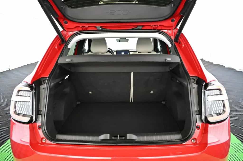 Fiat 600 1.2 Hybrid 101 DCT6 La Prima LED/NAVI/SHZ/18 02/2025-photo-38