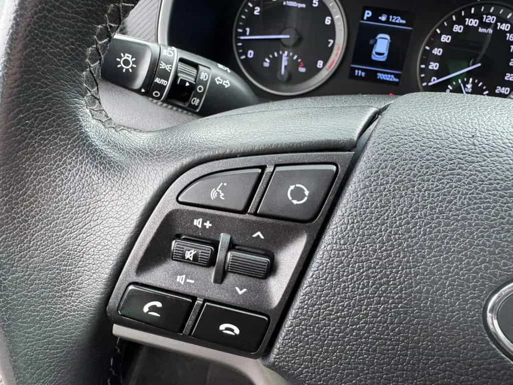 Hyundai TUCSON Premium 4WD 1-Hand Scheckheft Kamera 05/2019-photo-12