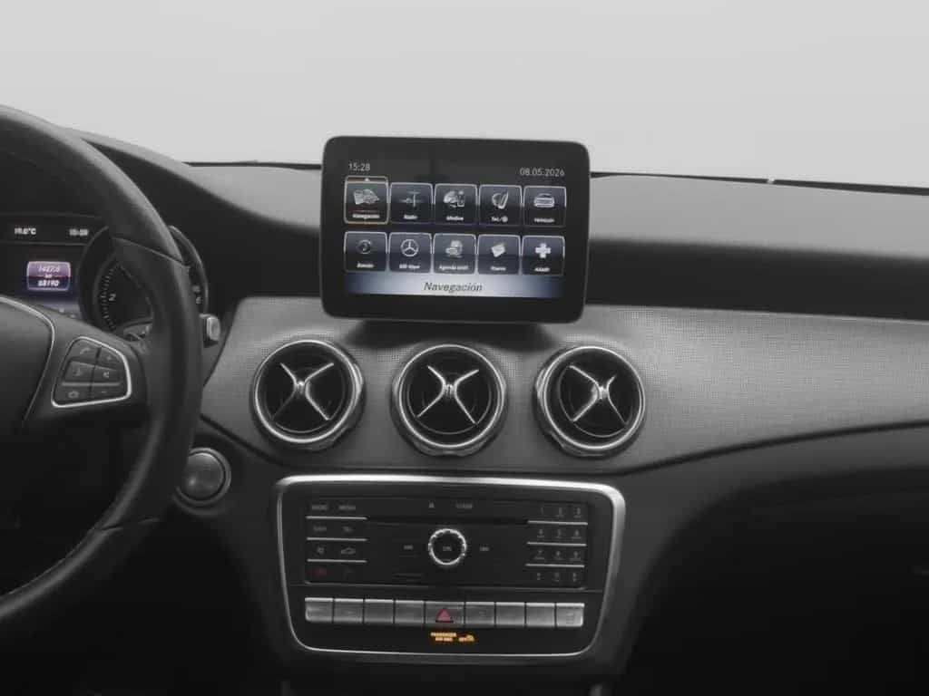 Mercedes-Benz GLA 200 d 4MATIC 10/2018-photo-17