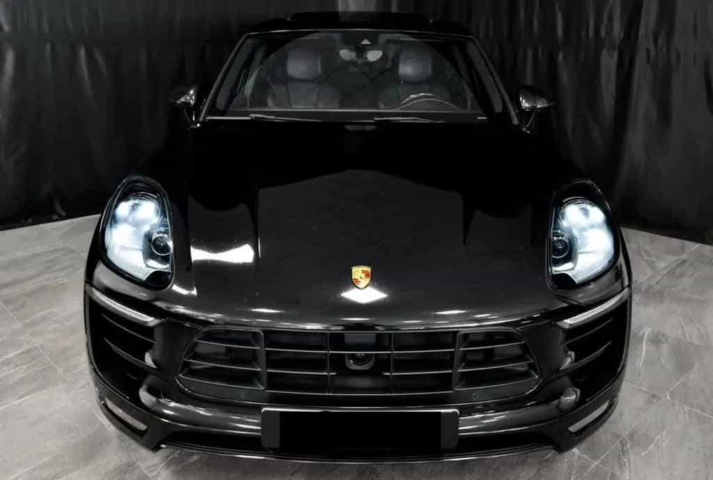 Porsche Macan GTS STNADHEIZUNG*PANO* 01/2017-photo-2