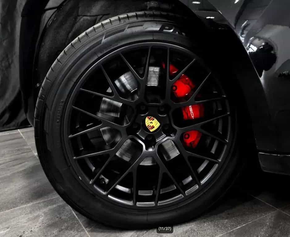 Porsche Macan GTS STNADHEIZUNG*PANO* 01/2017-photo-3