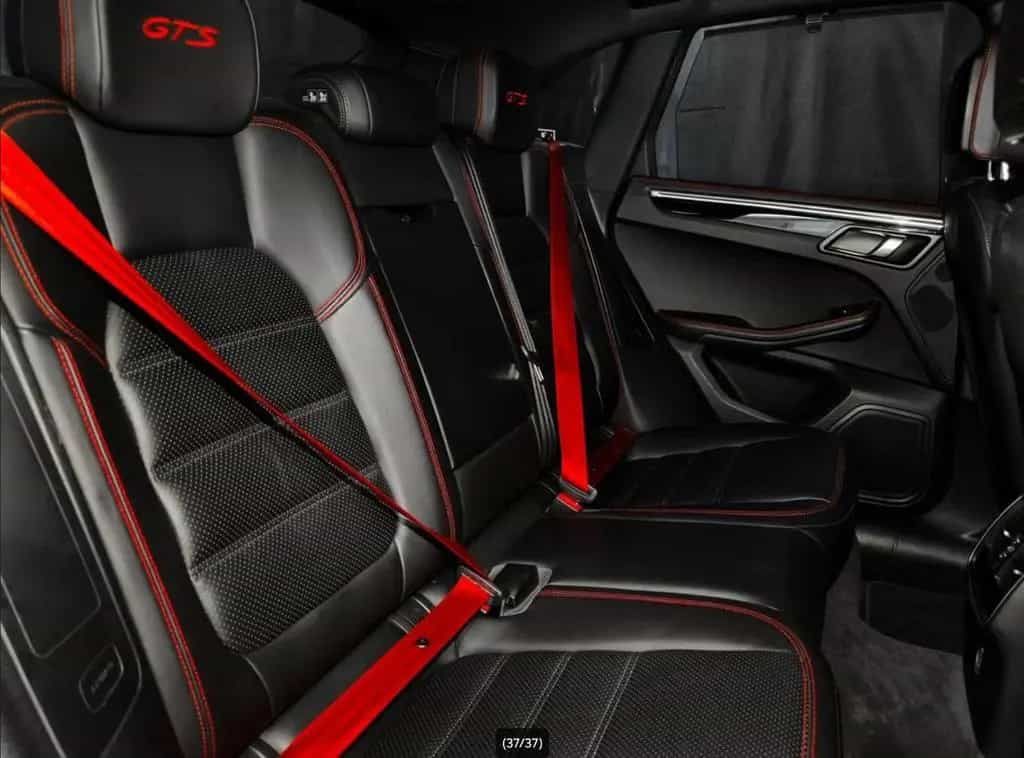 Porsche Macan GTS STNADHEIZUNG*PANO* 01/2017-photo-33