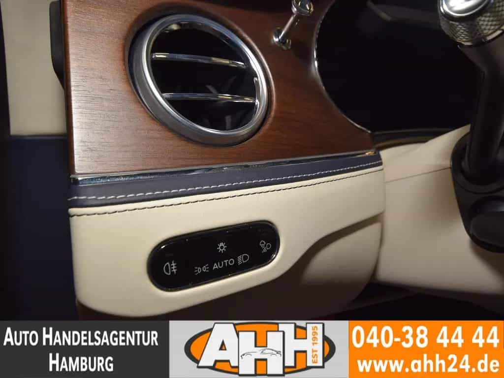 Bentley Flying Spur W12 MULLINER LUFT|MATRIX|STDHZ|1HD!! 04/2022-photo-26
