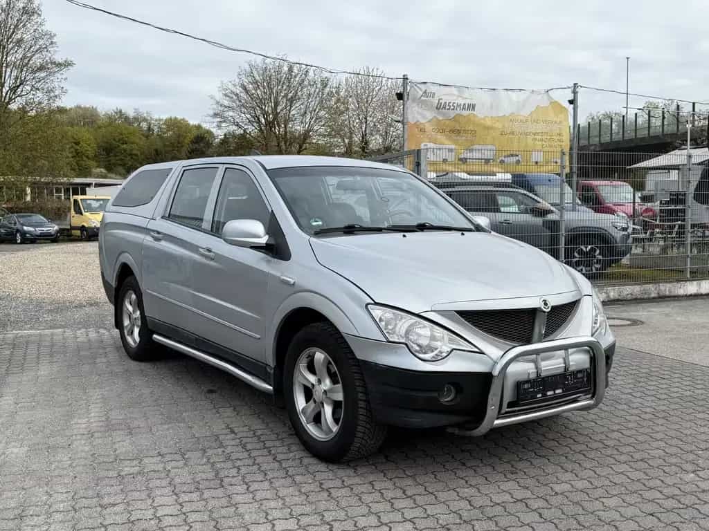 Ssangyong Actyon Sports 200 Xdi 4x4 AHK Kamera Leder Klima 10/2010-photo-2