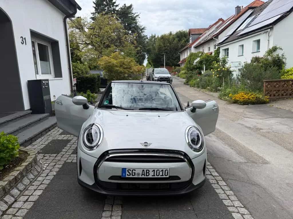 MINI Cooper Cabrio MINI Yours Trim Steptronic MIN... 06/2021-photo-11