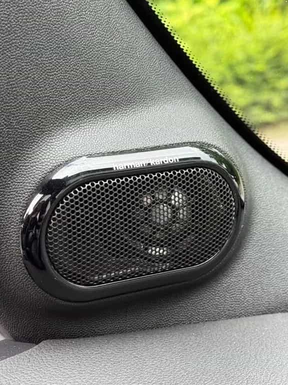 MINI Cooper Cabrio MINI Yours Trim Steptronic MIN... 06/2021-photo-12