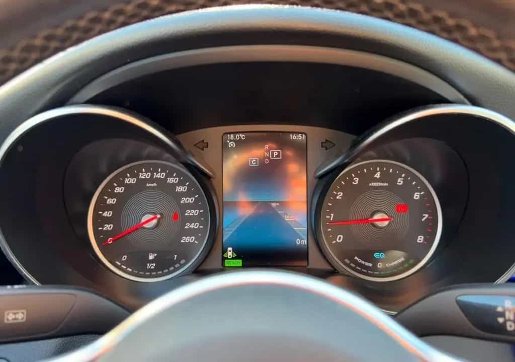 Mercedes-Benz C 200 Lim AVANTG ILS LED NAV TOTW SCHIEBD KAMERA 07/2019-photo-15