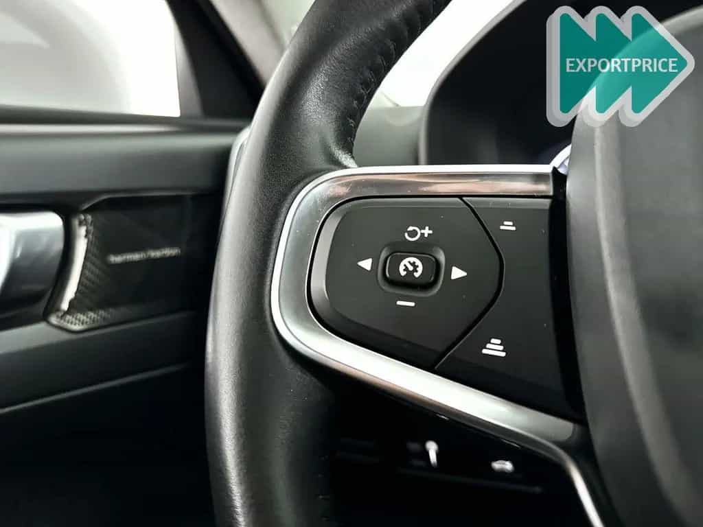 Volvo XC40 T4 AWD Momentum | Parkeercamera | Harman Ka 02/2019-photo-16