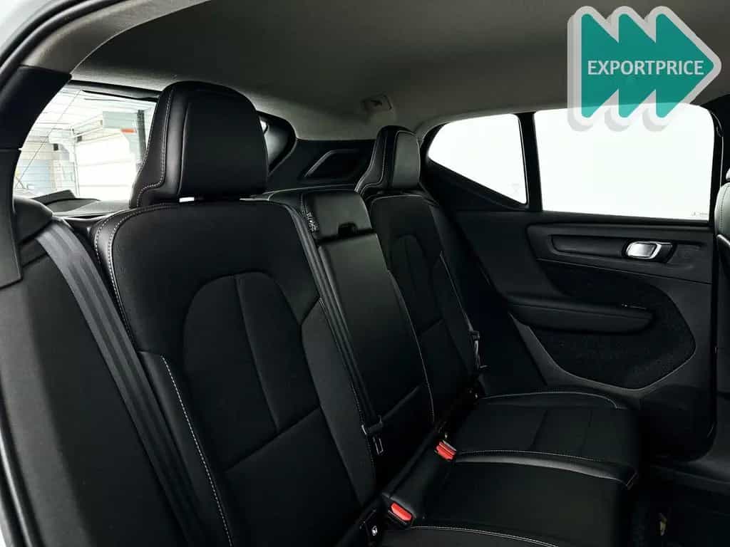 Volvo XC40 T4 AWD Momentum | Parkeercamera | Harman Ka 02/2019-photo-29