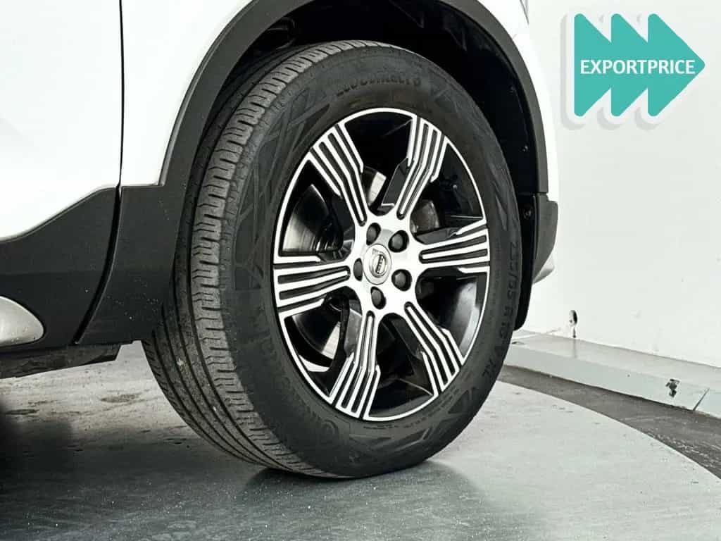 Volvo XC40 T4 AWD Momentum | Parkeercamera | Harman Ka 02/2019-photo-33