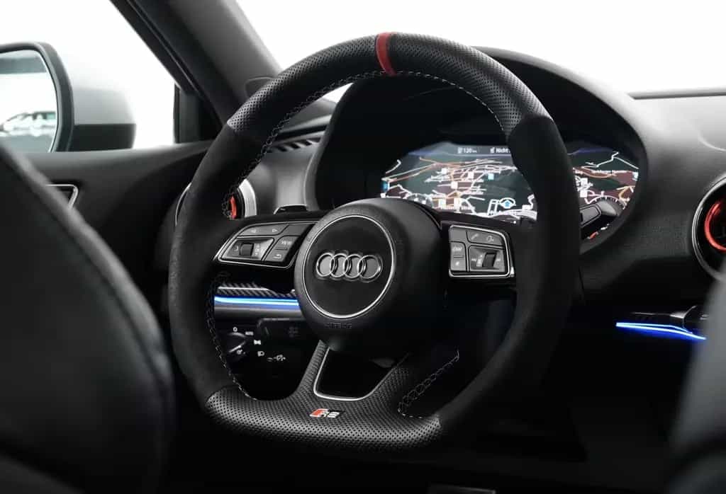 Audi RS3 NON-OPF*S-AGA*SCHALE*VIRTUAL*B&O*R.KAM* 05/2018-photo-16