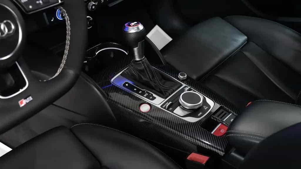 Audi RS3 NON-OPF*S-AGA*SCHALE*VIRTUAL*B&O*R.KAM* 05/2018-photo-23