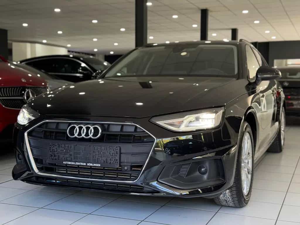 Audi A4 Avant 35 TFSI*S-LINE*LED*KEYLES*E-HECK*CARPLY 02/2022-photo-1