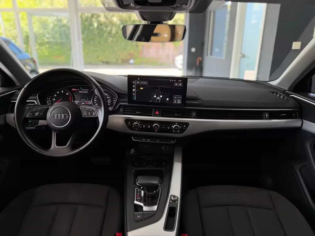 Audi A4 Avant 35 TFSI*S-LINE*LED*KEYLES*E-HECK*CARPLY 02/2022-photo-6