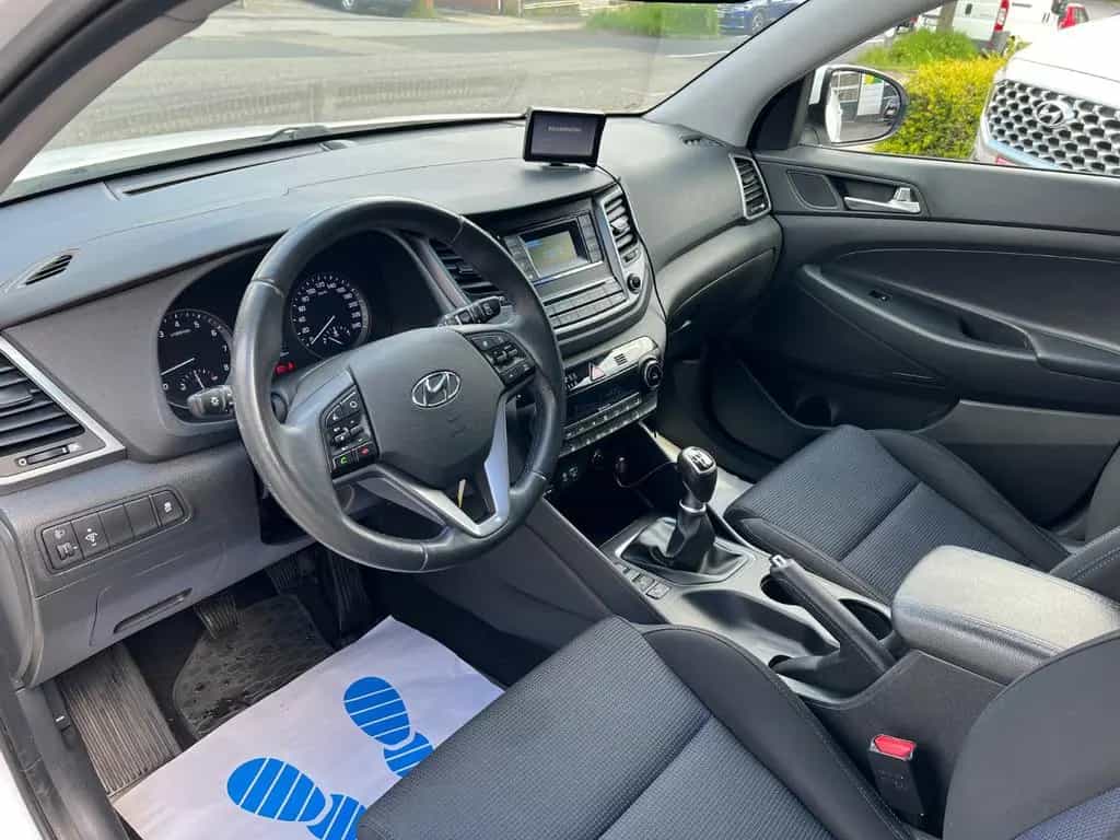 Hyundai TUCSON blue Trend 2WD*TÜV*INS* 08/2016-photo-14