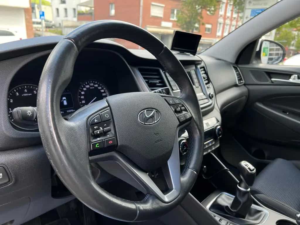 Hyundai TUCSON blue Trend 2WD*TÜV*INS* 08/2016-photo-15