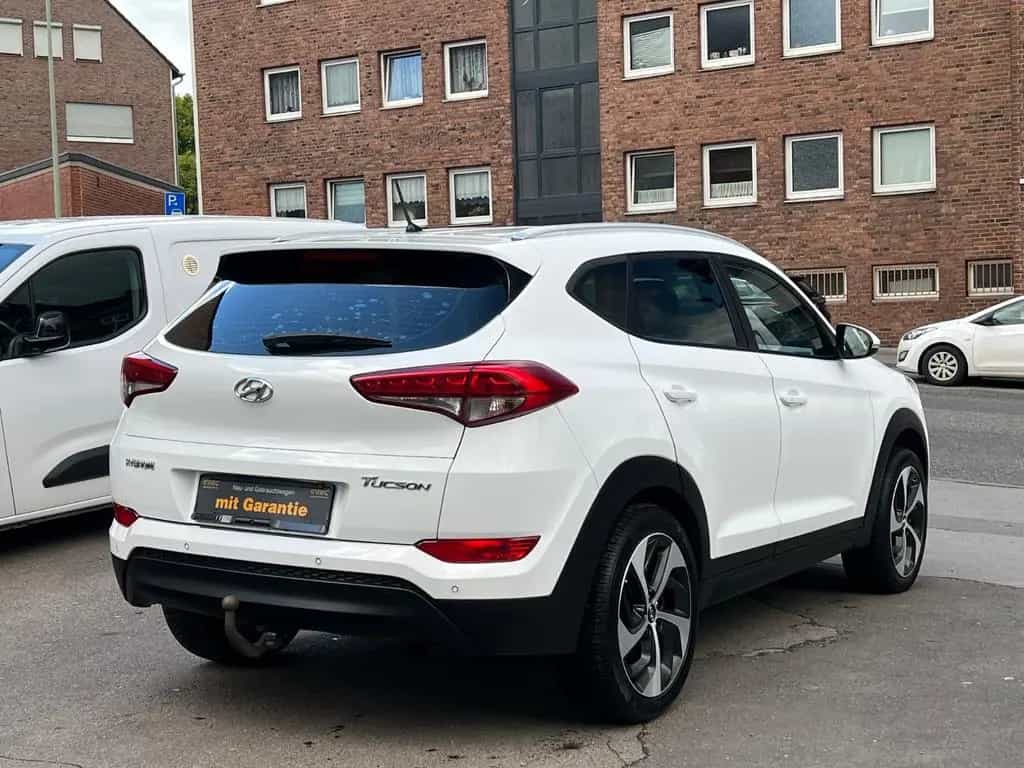 Hyundai TUCSON blue Trend 2WD*TÜV*INS* 08/2016-photo-8