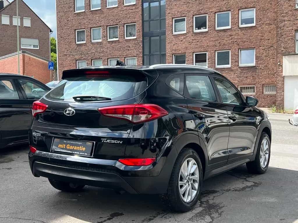 Hyundai TUCSON blue Classic 2WD*TÜV*INS* 09/2018-photo-8