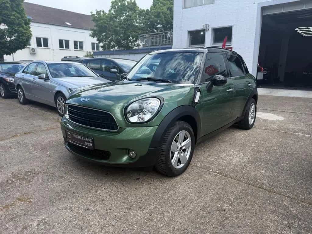 MINI Cooper -COUNTRYMANN*XENON*NAVI*SHZ*ALU*2.HAND* 10/2015-photo-0