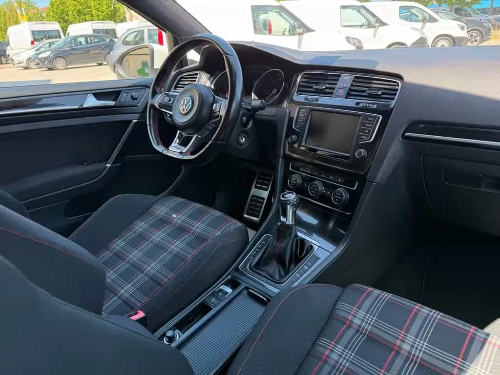 Volkswagen Golf VII GTI 2.0 TSI 310 PS Kamera Navi 2.Hand 09/2016-photo-16