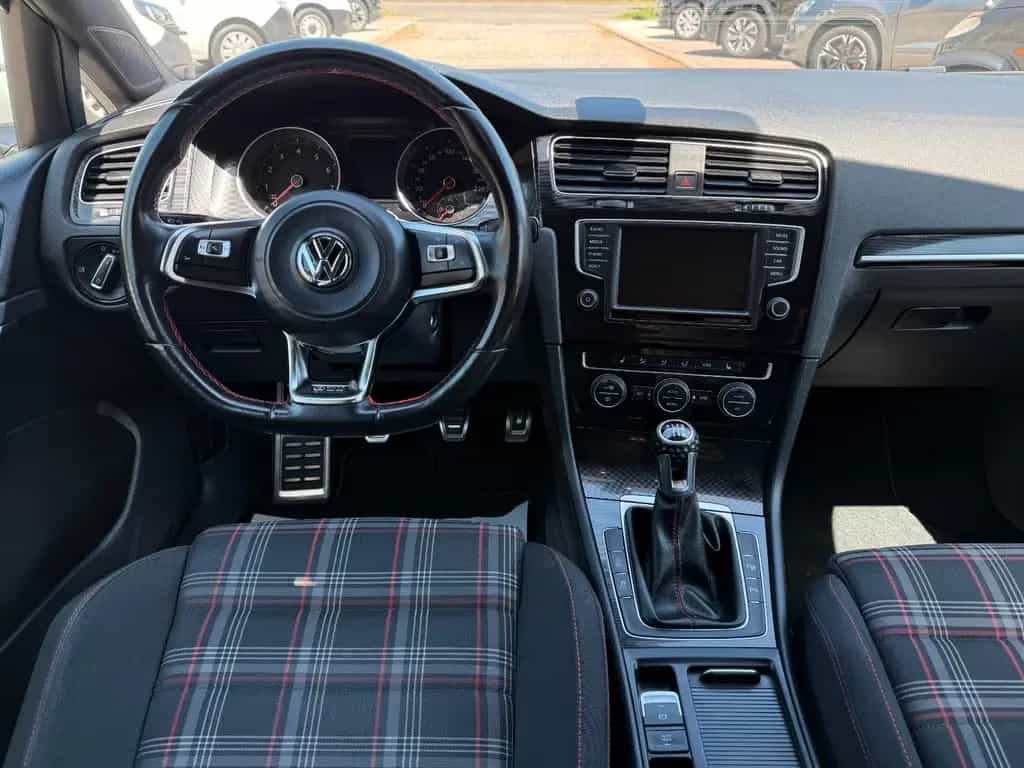 Volkswagen Golf VII GTI 2.0 TSI 310 PS Kamera Navi 2.Hand 09/2016-photo-17