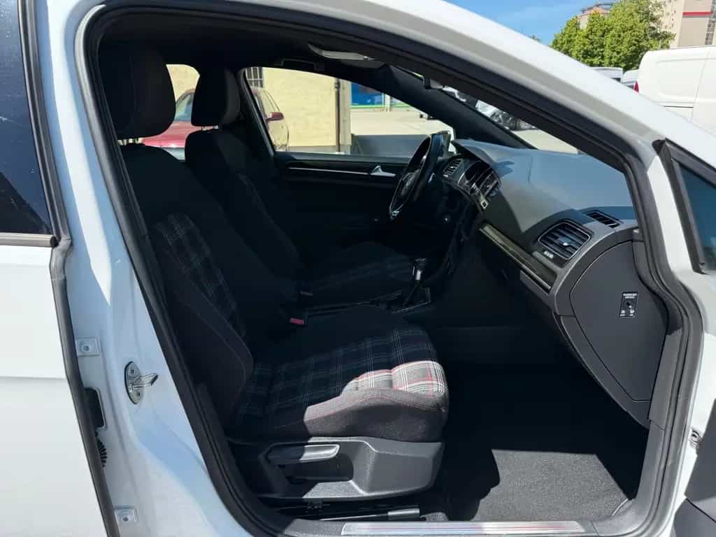 Volkswagen Golf VII GTI 2.0 TSI 310 PS Kamera Navi 2.Hand 09/2016-photo-18