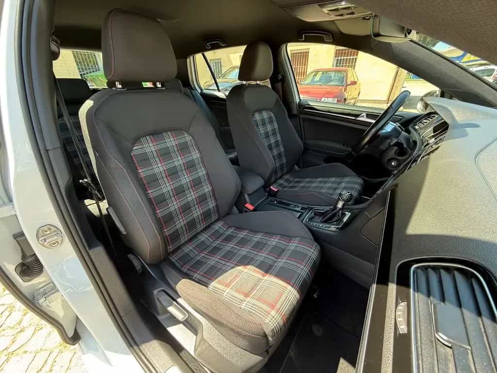 Volkswagen Golf VII GTI 2.0 TSI 310 PS Kamera Navi 2.Hand 09/2016-photo-19