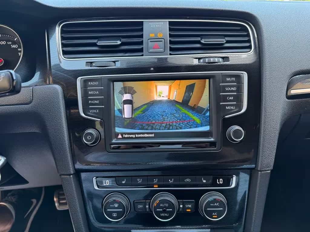 Volkswagen Golf VII GTI 2.0 TSI 310 PS Kamera Navi 2.Hand 09/2016-photo-30