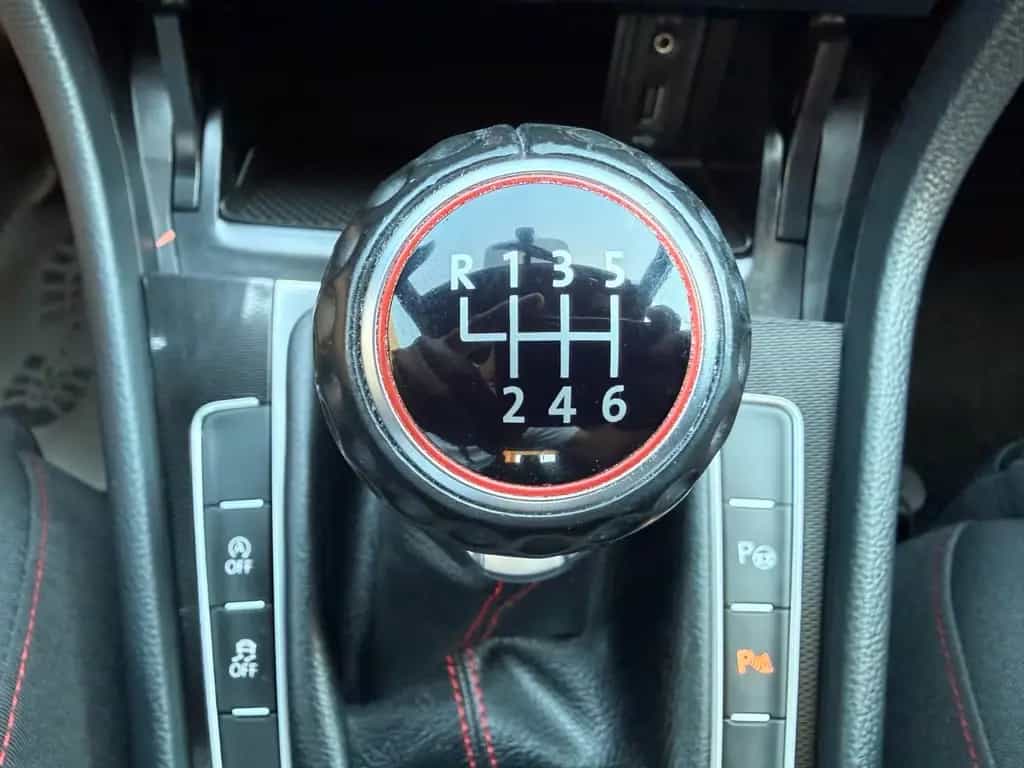 Volkswagen Golf VII GTI 2.0 TSI 310 PS Kamera Navi 2.Hand 09/2016-photo-37