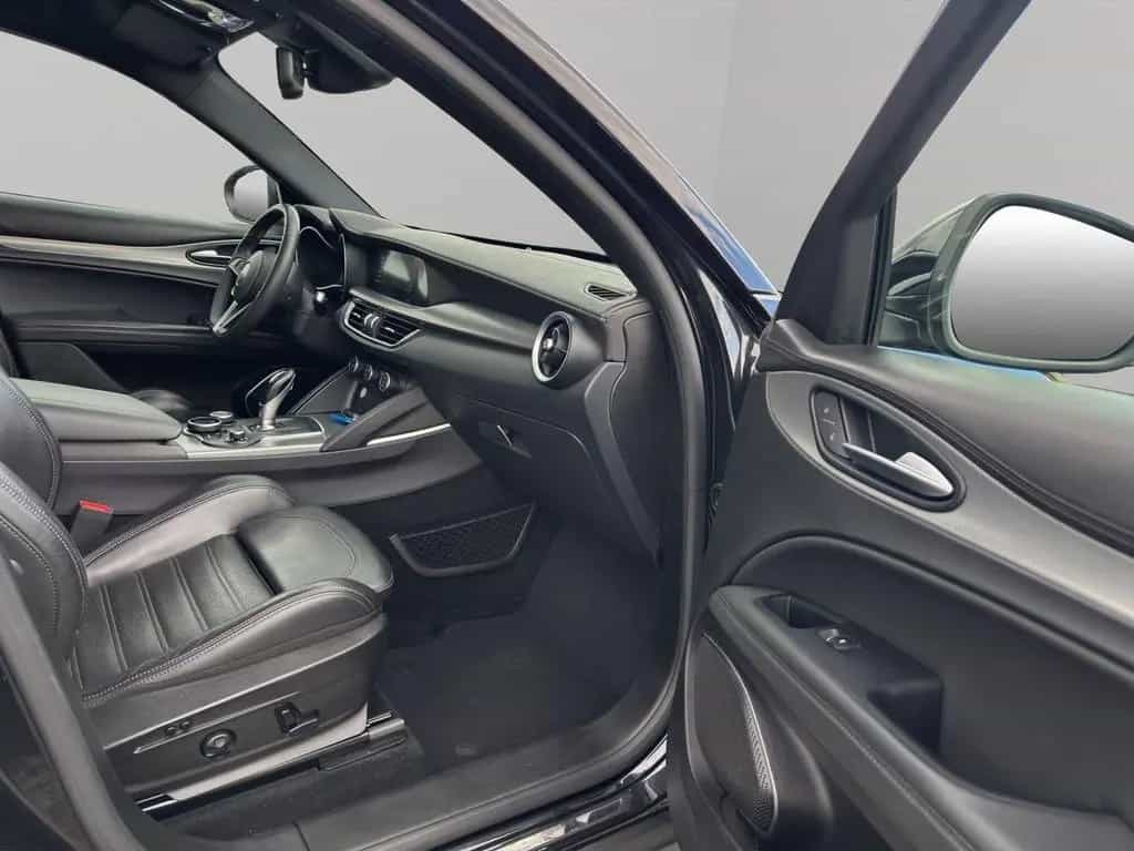 Alfa Romeo Stelvio Super Q4*AHK*Kamera*Sport-Paket*3D Navi* 12/2019-photo-21