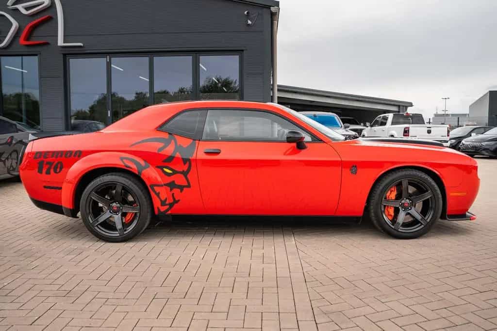 Dodge Challenger 6,4 DEMON 170 FACE LIFT 23-SRT 392 FU 02/2015-photo-11