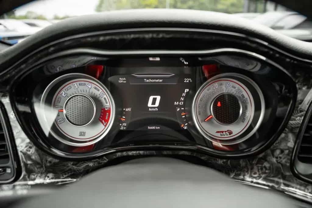 Dodge Challenger 6,4 DEMON 170 FACE LIFT 23-SRT 392 FU 02/2015-photo-28