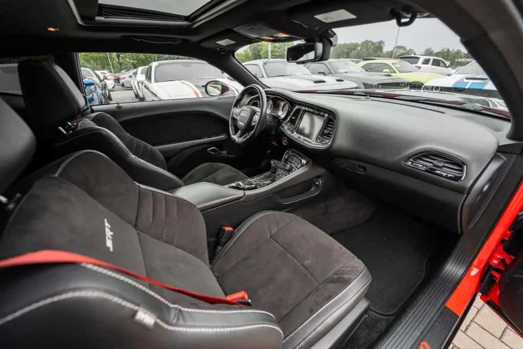 Dodge Challenger 6,4 DEMON 170 FACE LIFT 23-SRT 392 FU 02/2015-photo-47