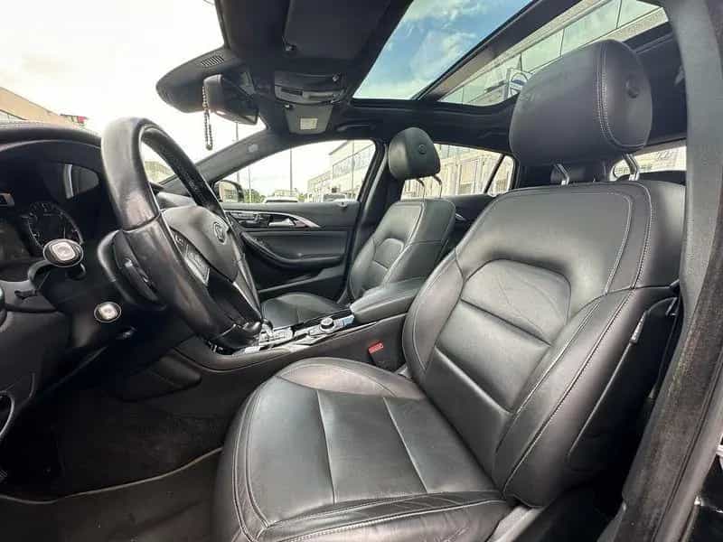 Infiniti QX30 2.2d 7DCT AWD Premium Tech 07/2017-photo-10