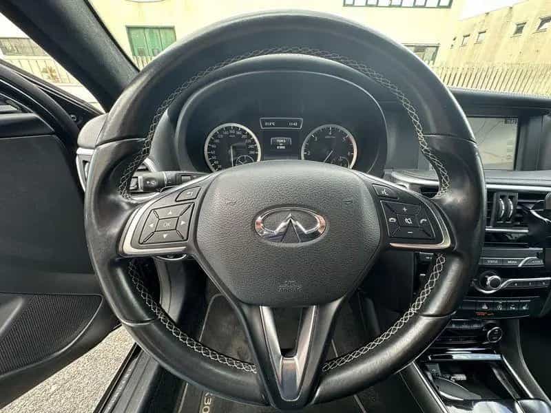 Infiniti QX30 2.2d 7DCT AWD Premium Tech 07/2017-photo-8