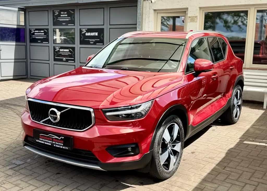 Volvo XC40 XC 40 D4 Momentum AWD *360K*LED*HARMAN*NAVI*SHZ* 01/2019-photo-18